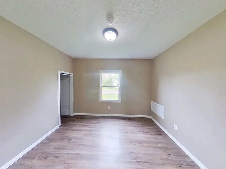 230 Almyra Ave #UP — Photo 12