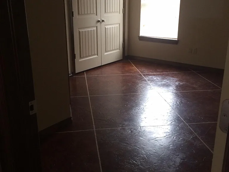 115 E St — Photo 6