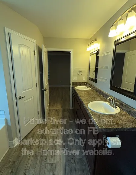 1879 Bay Pine Cir — Photo 7