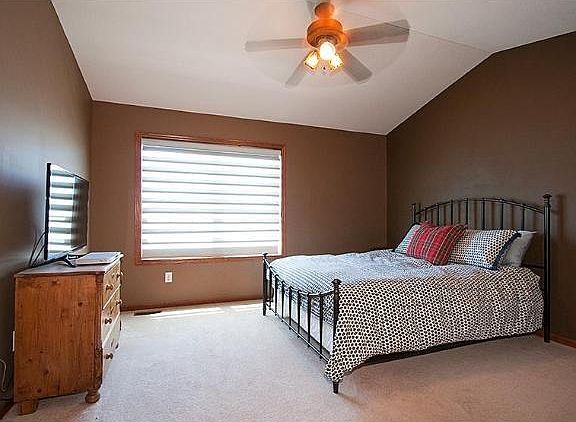 4th image of 1945 Commonwealth Blvd Unit 4