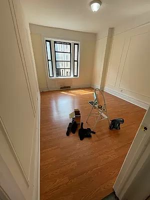 2nd image of 427 Fort Washington Ave APT 5B