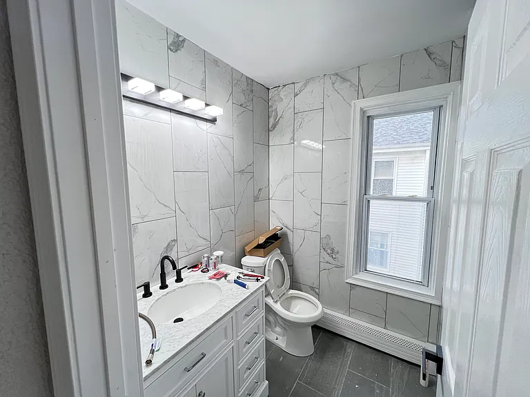 363 New York Ave — Photo 12