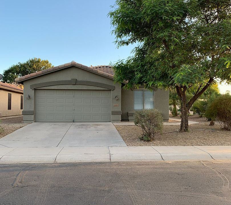 1st image of 43697 W Bedford Dr