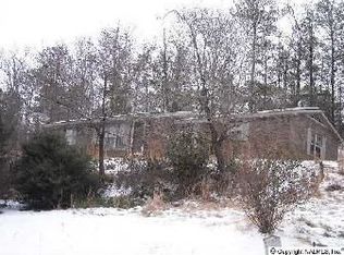 71 Godfrey Dr, Oneonta, AL 35121