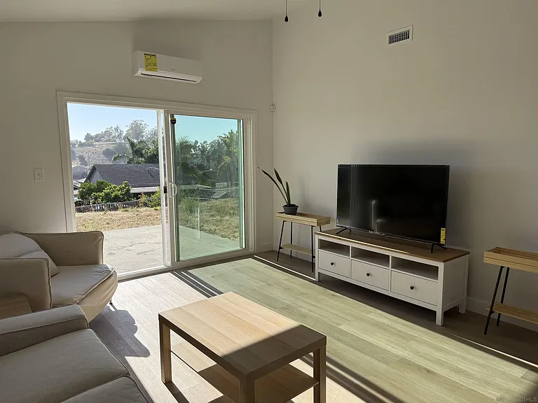 664 Carefree Dr — Photo 12