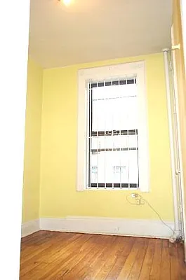 Rented by Tower Brokerage | media 18
