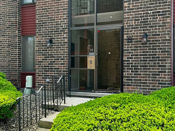 2nd image of 15804 Terrace Dr Unit 1W