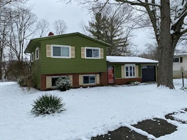 1809 Valley Dr, Richmond, IN 47374