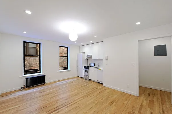 Rented by Aether Property Group | media 1