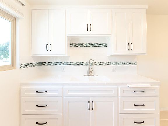 4th image of 3157 Perlita Ave APT 6
