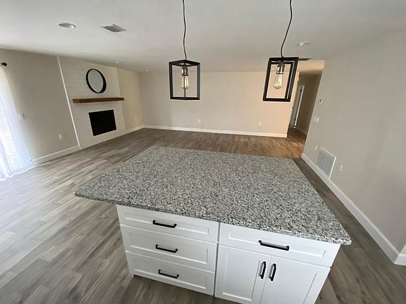 4th image of 3217 Heartwood Ave