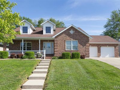 631 Wayne St, Carlyle, IL, 62231
