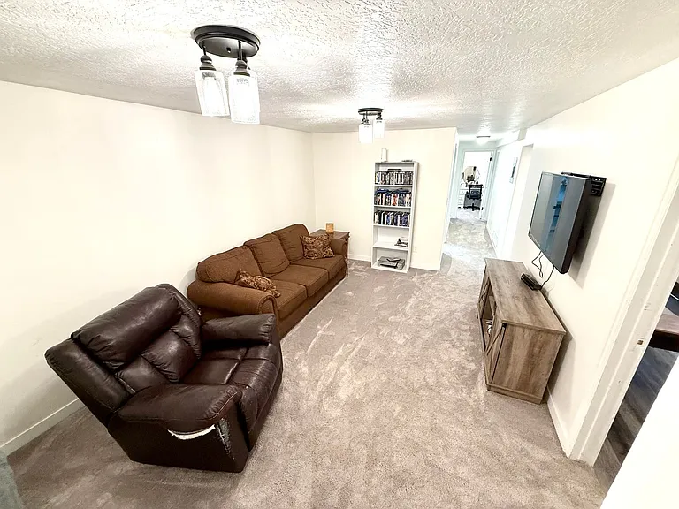 1159 N 250 E — Photo 7