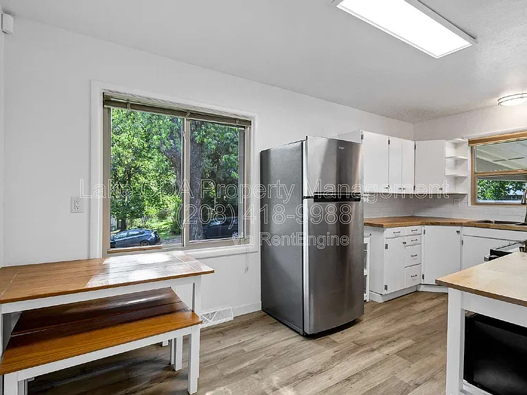 506 S 15th St — Photo 8