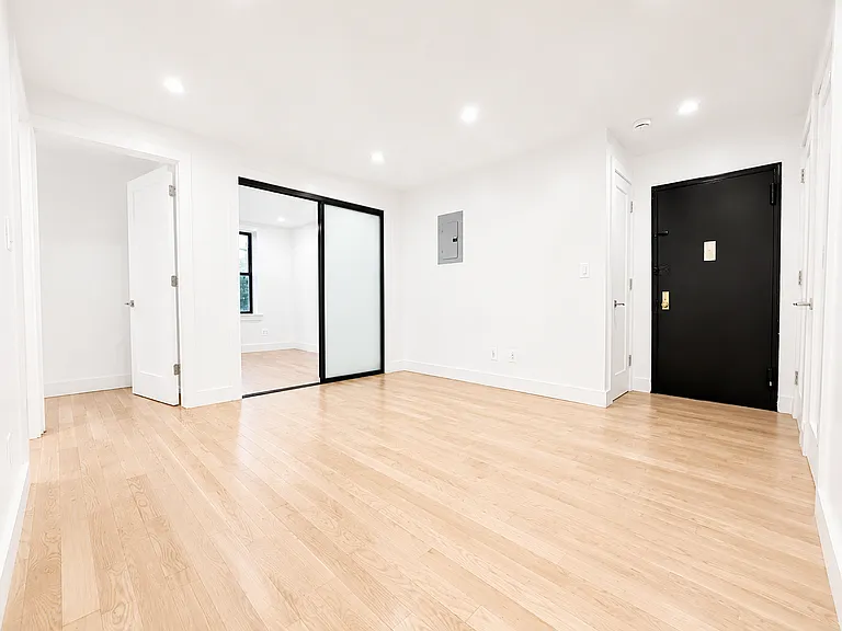111 Woodruff Ave #2A — Photo 5