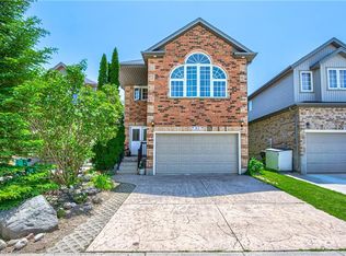 87 Steepleridge St, Kitchener, ON N2P 2W3
