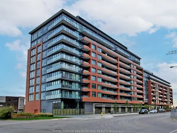 99 Eagle Rock Way, Vaughan, ON