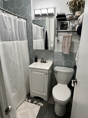 Rented by Triumph Property Group | media 6