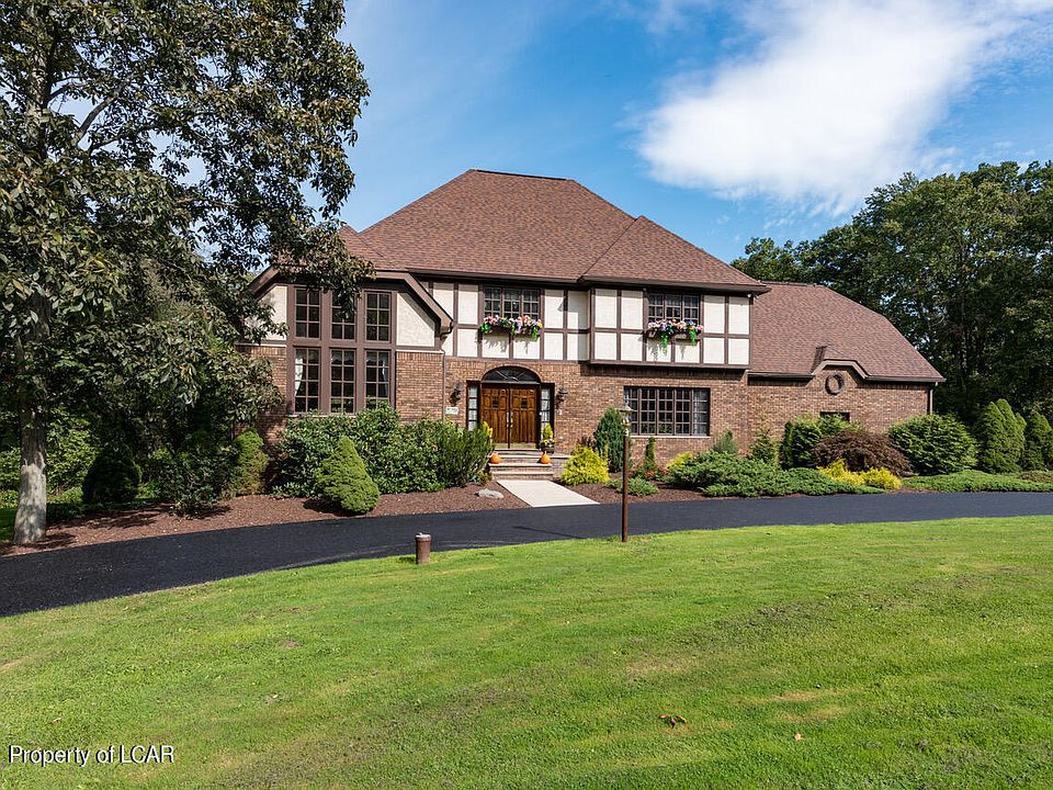 415 Upper Demunds Rd, Dallas, PA 18612 Zillow