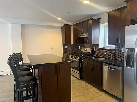 Rented by NY Superior Realty | media 2