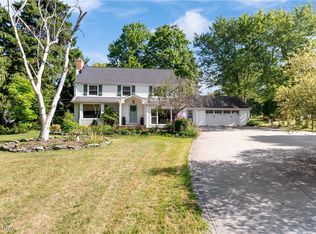 2809 Oakes Rd, Brecksville, OH 44141