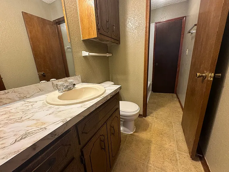 1403 S 121st East Ave — Photo 10