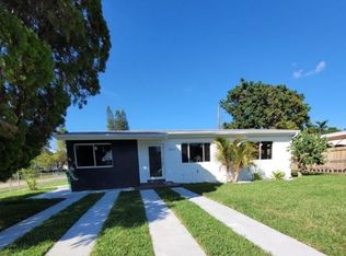 6041 SW 17th St, Miami, FL 33155