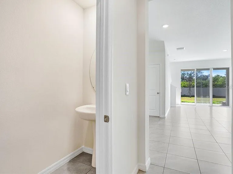 366 Mangrove Shade Cir — Photo 9
