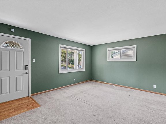 2nd image of 5609 Marquette Ave