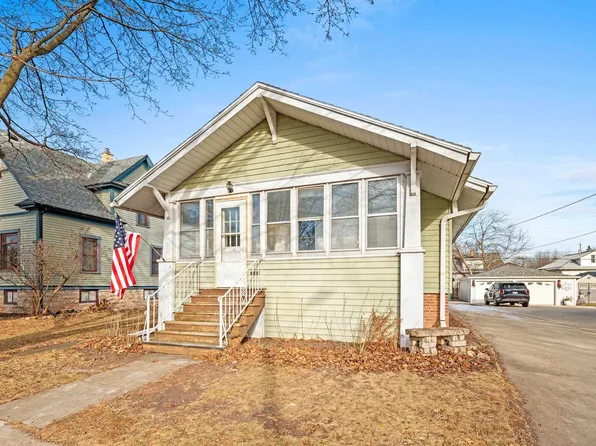 7 Boyle Pl, Fond Du Lac, WI 54935