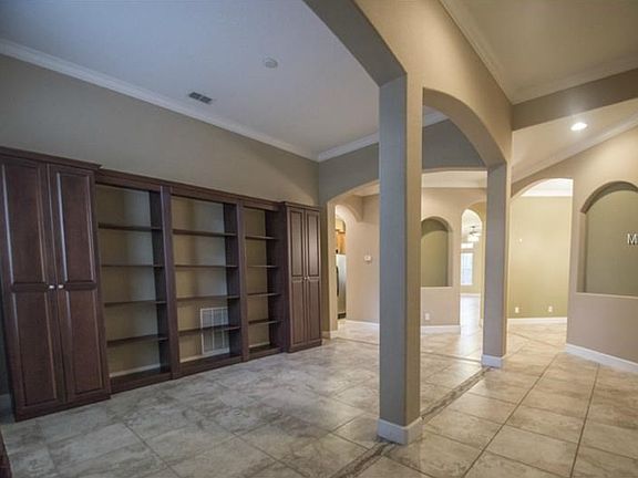 2nd image of 14338 Hampshire Bay Cir