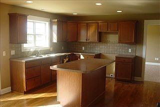 3rd image of 247 Windover Ave