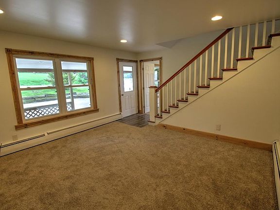 4th image of 432 E Main St