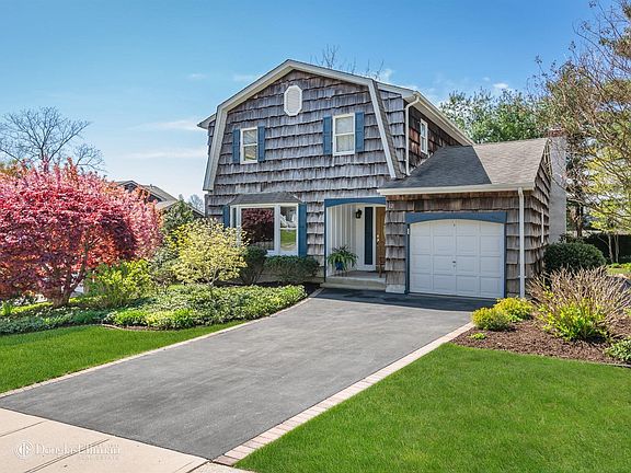2nd image of 12 Loret Ln