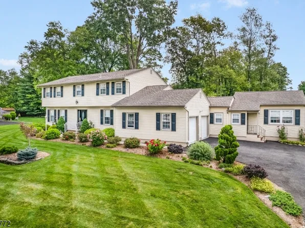 6 Selmar Ter, East Hanover Twp., NJ 07936