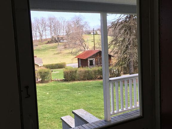 Porch toward Front Yard and Road