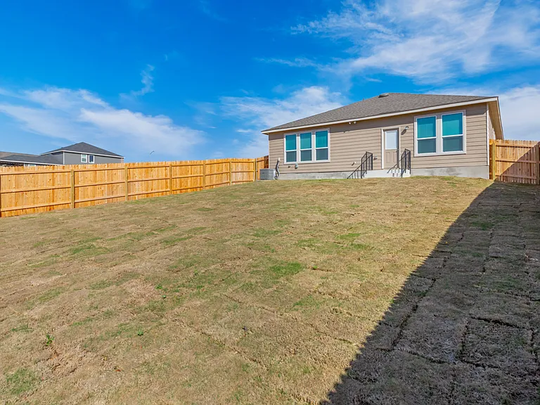 15515 Electra Cir — Photo 24