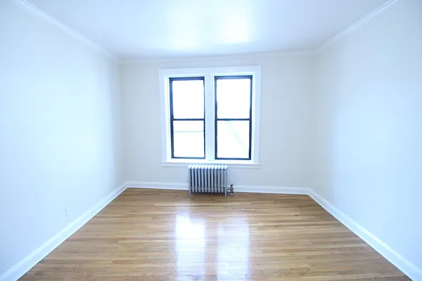 Rented by Kian Realty | media 4