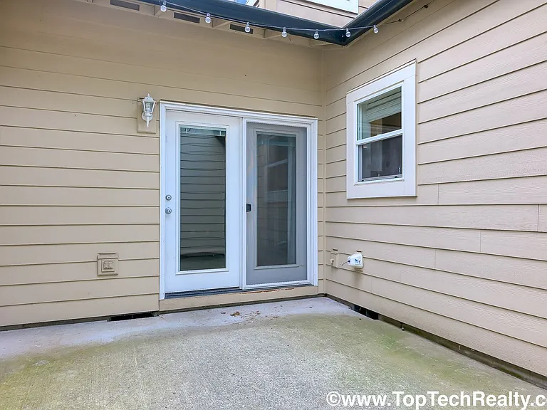 8165 NE Wilkins St — Photo 24