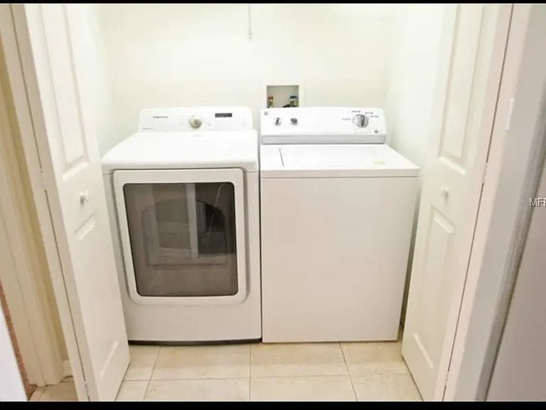2063 Kaylas Ct — Photo 5