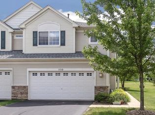 550 Telluride Dr, Gilberts, IL 60136