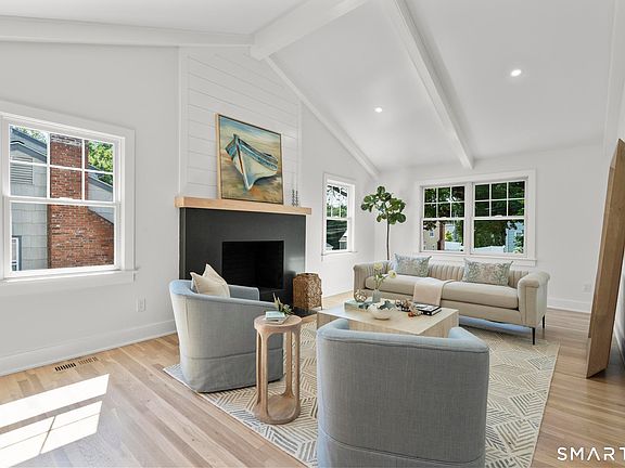 2nd image of 41 Pepperbush Lane