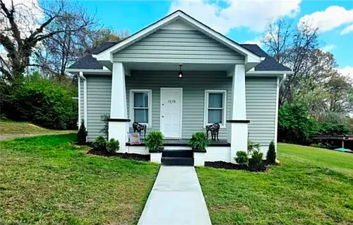 1808 Guyer St Photo 1