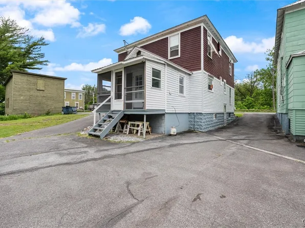 3 Seneca Ave, Oneida, NY 13421