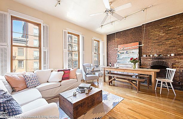 1st image of 110 W 15th St APT 2