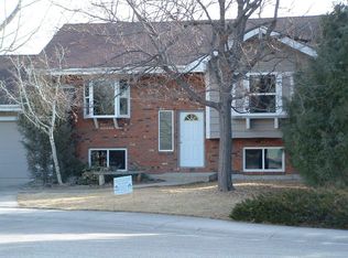 2212 Apache Ct, Fort Collins, CO 80525