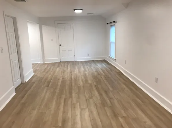41 Pleasant St #2, Spencer, MA 01562
