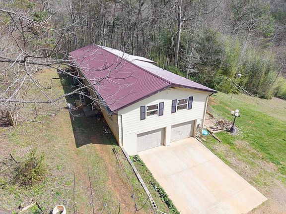 2nd image of 1669 Hiwassee Dam Access Rd