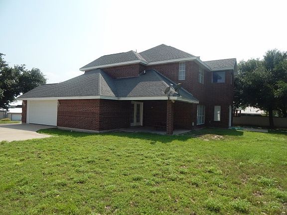 2nd image of 408 Cerrito Dr