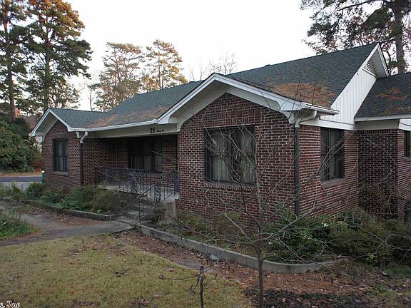 3rd image of 21 Shannon Dr